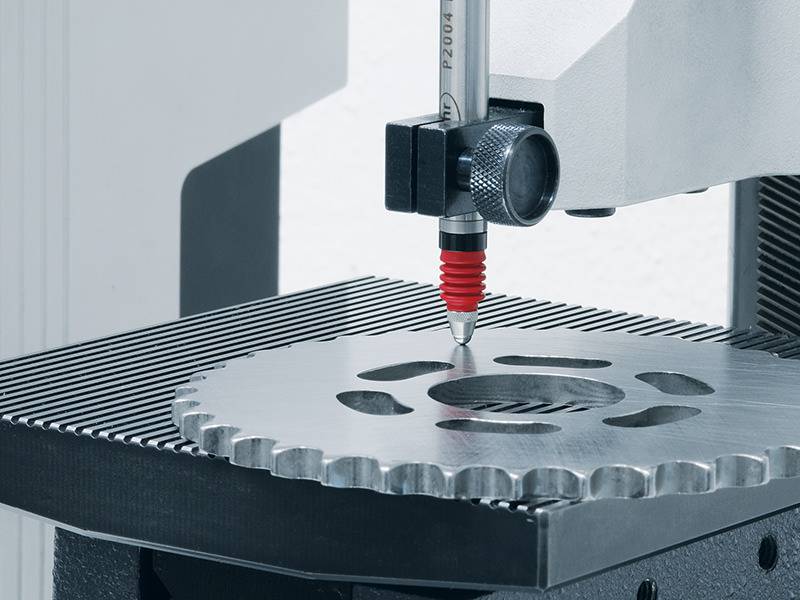 Abstandsmaß und Planparallelität Messung