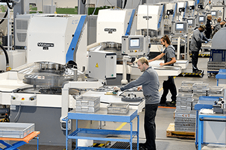 Maschinenpark bei KIFFE Planschleifen